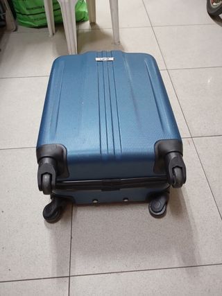 Maleta de viaje azul