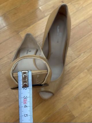 Tacones NUEVOS Gloria Ortiz Beige Talla 39
