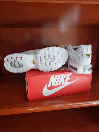Zapatillas Nike tn Blancas