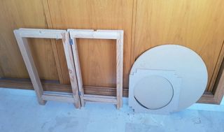 Mesa redonda plegable con funda