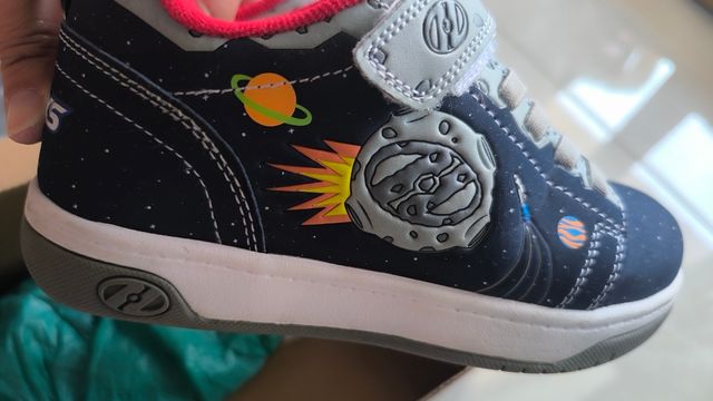 Tenis con ruedas desmontables