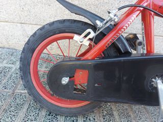 Bicicleta 14 pulgadas con pedales