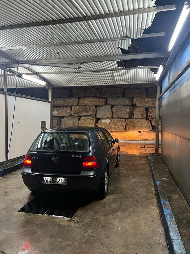 Volkswagen Golf 2000