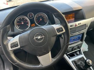Opel Astra 2005