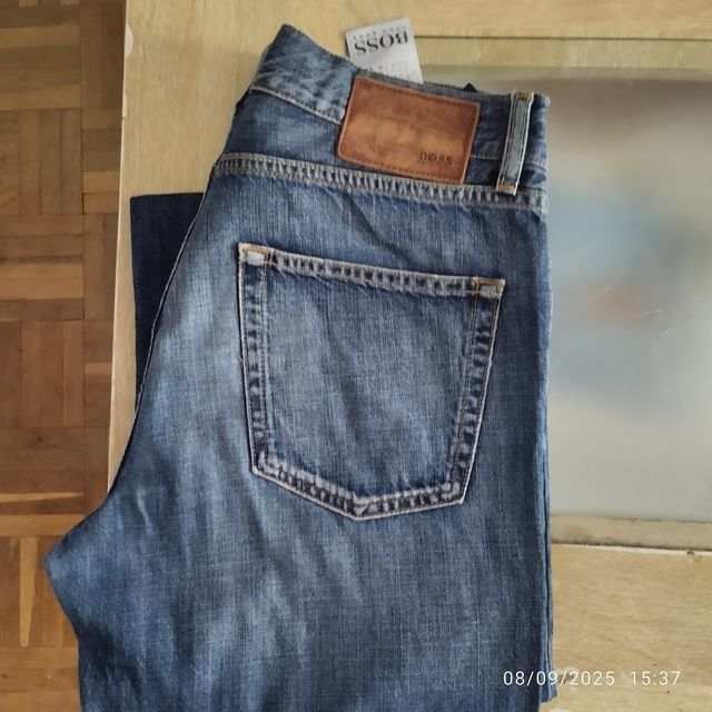 pantaloni in jeans blu Boss