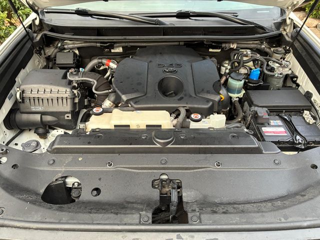 TOYOTA Land Cruiser 2.8 D4D GX