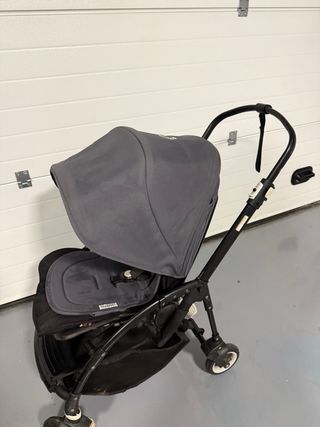 Bugaboo Bee5 Silla Negra. Capota y colchoneta gris