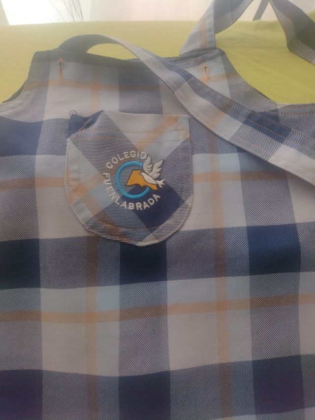 Uniforme Colegio Fuenlabrada