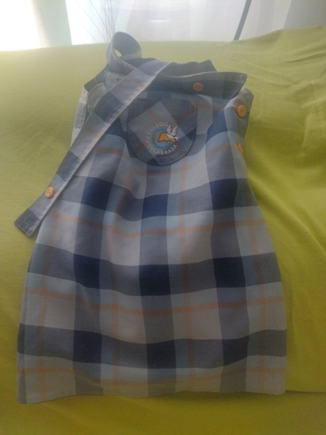 Uniforme Colegio Fuenlabrada