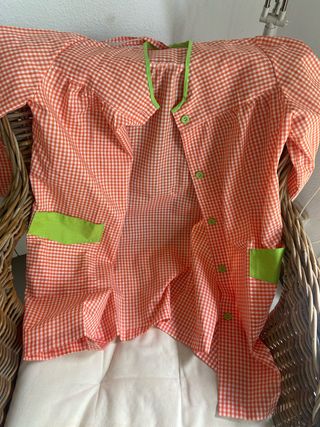 Bata escolar cuadros naranja y verde 11/12 NUEVA