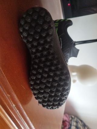 Botas de fútbol para niño