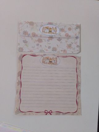 Conjuntos de cartas y sobres aromáticos 90s
