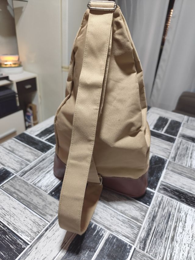 Borsa a zaino beige e marrone