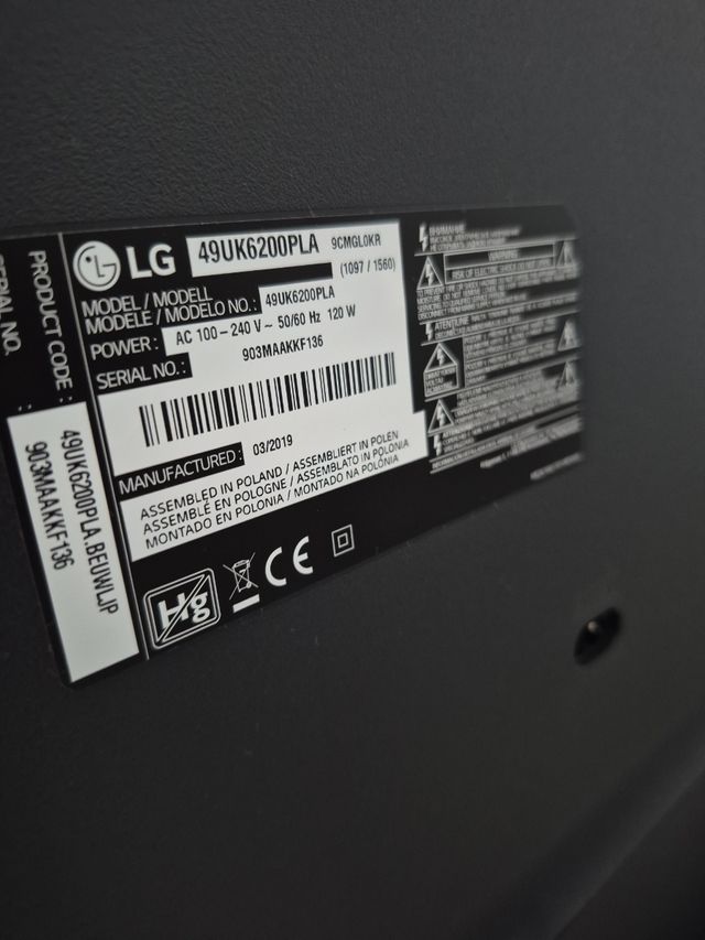 CINE EN CASA! SMART TV LG 49, con barra de sonido