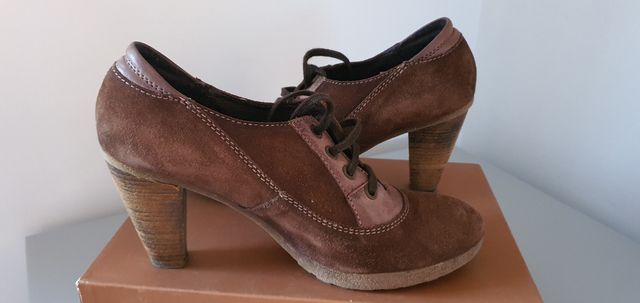 Zapatos de tacón Martinelli marrones