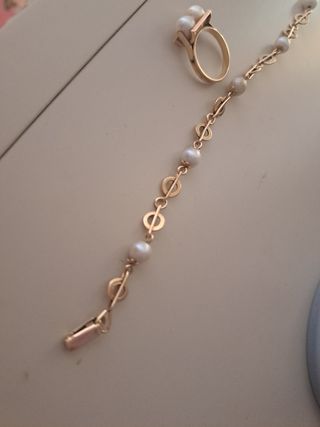  Anillo y Pulsera Oro 18k Perlas naturales.