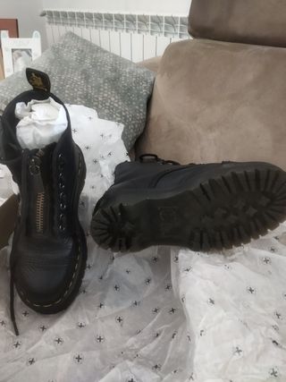 Botas Dr. Martens Sinclair Negras Talla 37