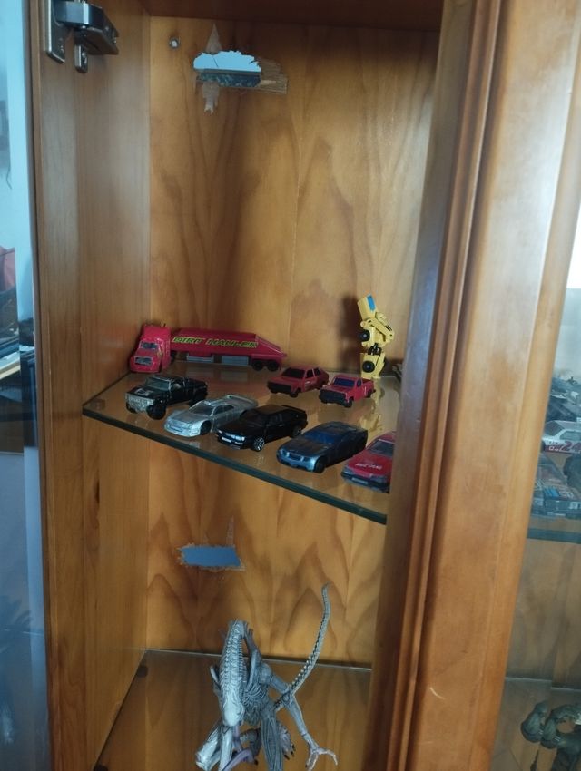 Vitrina de pared para salón