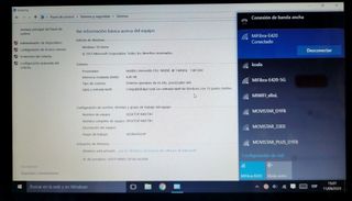 Lenovo Yoga 300 Ordenador Portátil blanco. 