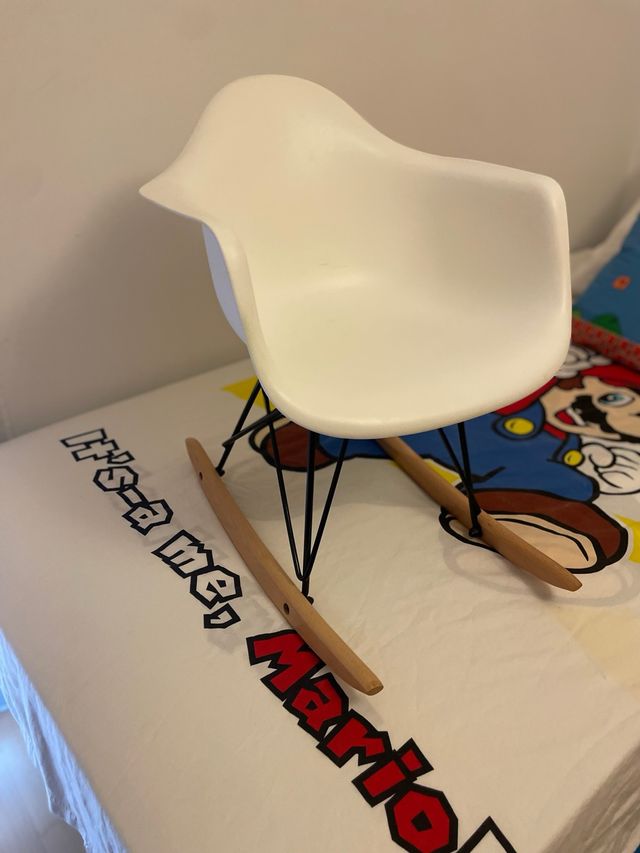 Silla Mecedora Infantil Nórdica Blanca