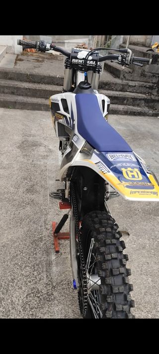 Husqvarna FC 250 Moto Cross
