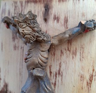 Crucificado terracota 1905