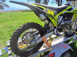 Husqvarna TC 125 Moto de Cross
