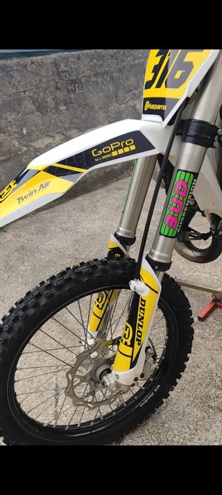 Husqvarna TC 125 Moto de Cross