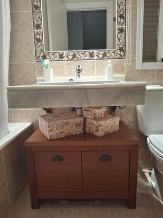 Mueble auxiliar de madera, 2 cajones