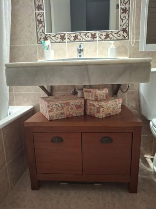 Mueble auxiliar de madera, 2 cajones
