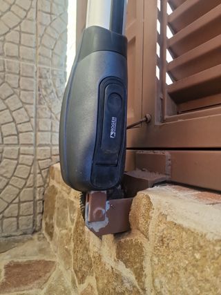 Puerta automática de garaje