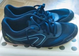 Zapatillas atletismo Kalenji negras talla 41