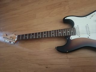 Guitarra  Eléctrica


Sonora tipo telecaster