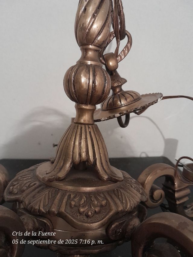 Lampada da soffitto in bronzo