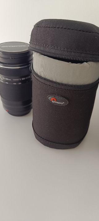 Objetivo Olympus M.ZUIKO 75-300mm ED MSC II