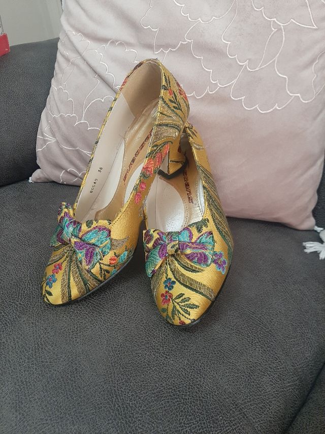 Vestido de Fallera sin manteletas