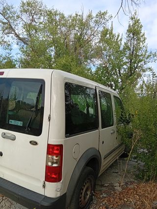 Ford Tourneo Connect 2005