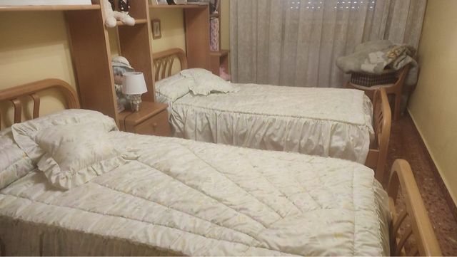 2 Camas de 90 cm completas