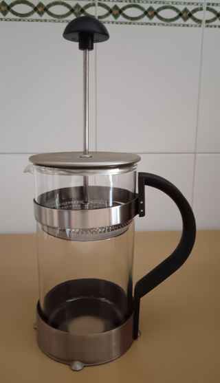 Cafetera de émbolo de vidrio