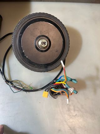 Motor y Controlador Eléctrico