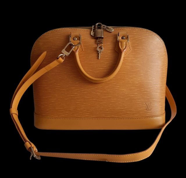Alma PM cuero Epi Louis Vuitton