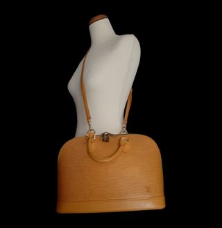 Alma PM cuero Epi Louis Vuitton