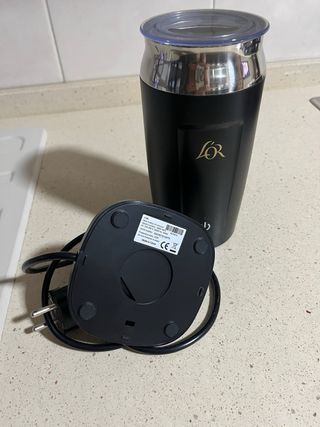 Cafetera LOR  Espumador de leche LOR
