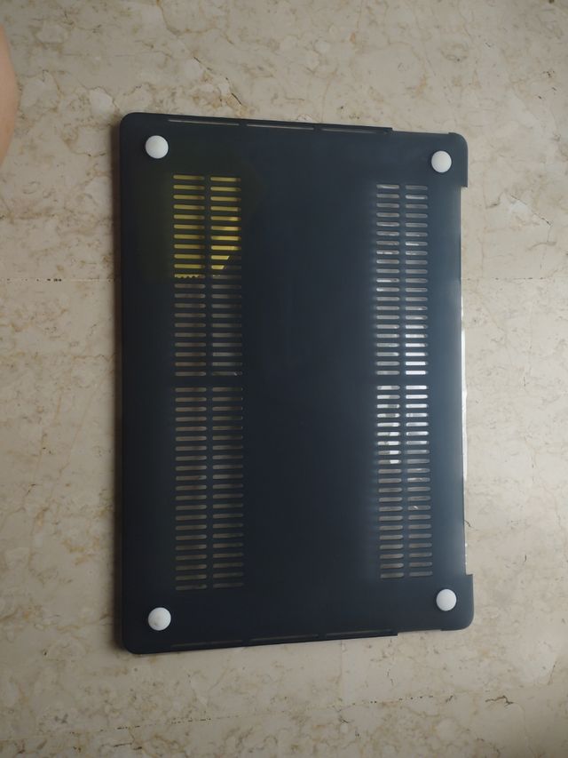 Funda HardShell para MacBook New Pro 16