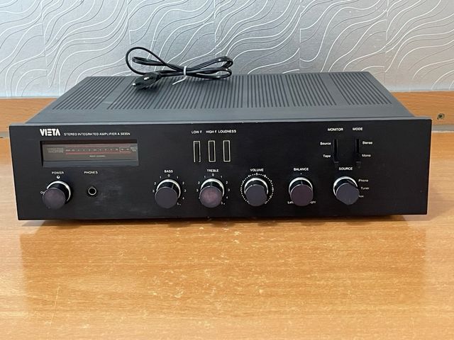 Amplificador Vieta A-5035N Negro