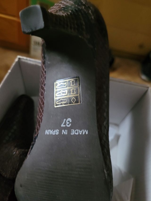 Zapatos Angela Sala  serpiente