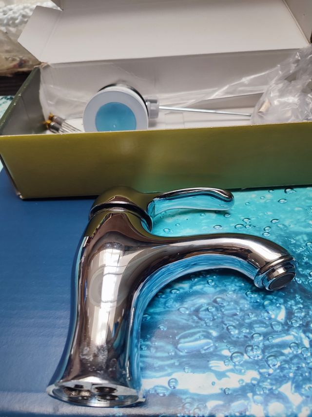 Monomando rústico para lavabo con válvula