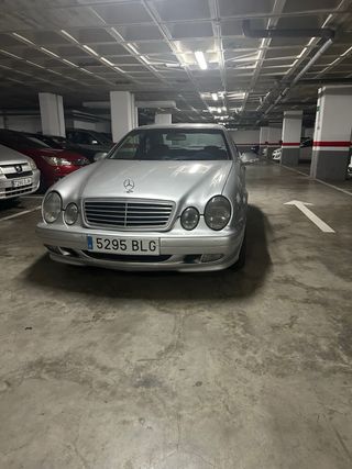 Mercedes-Benz  CLK 2000