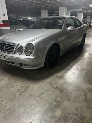 Mercedes-Benz  CLK 2000