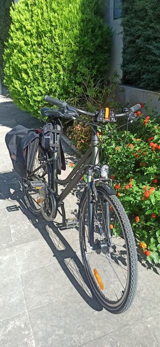 Bicicleta de paseo, marca Kross, modelo del 2023